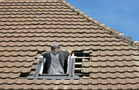 Pose de velux - Criteuil la Magdeleine